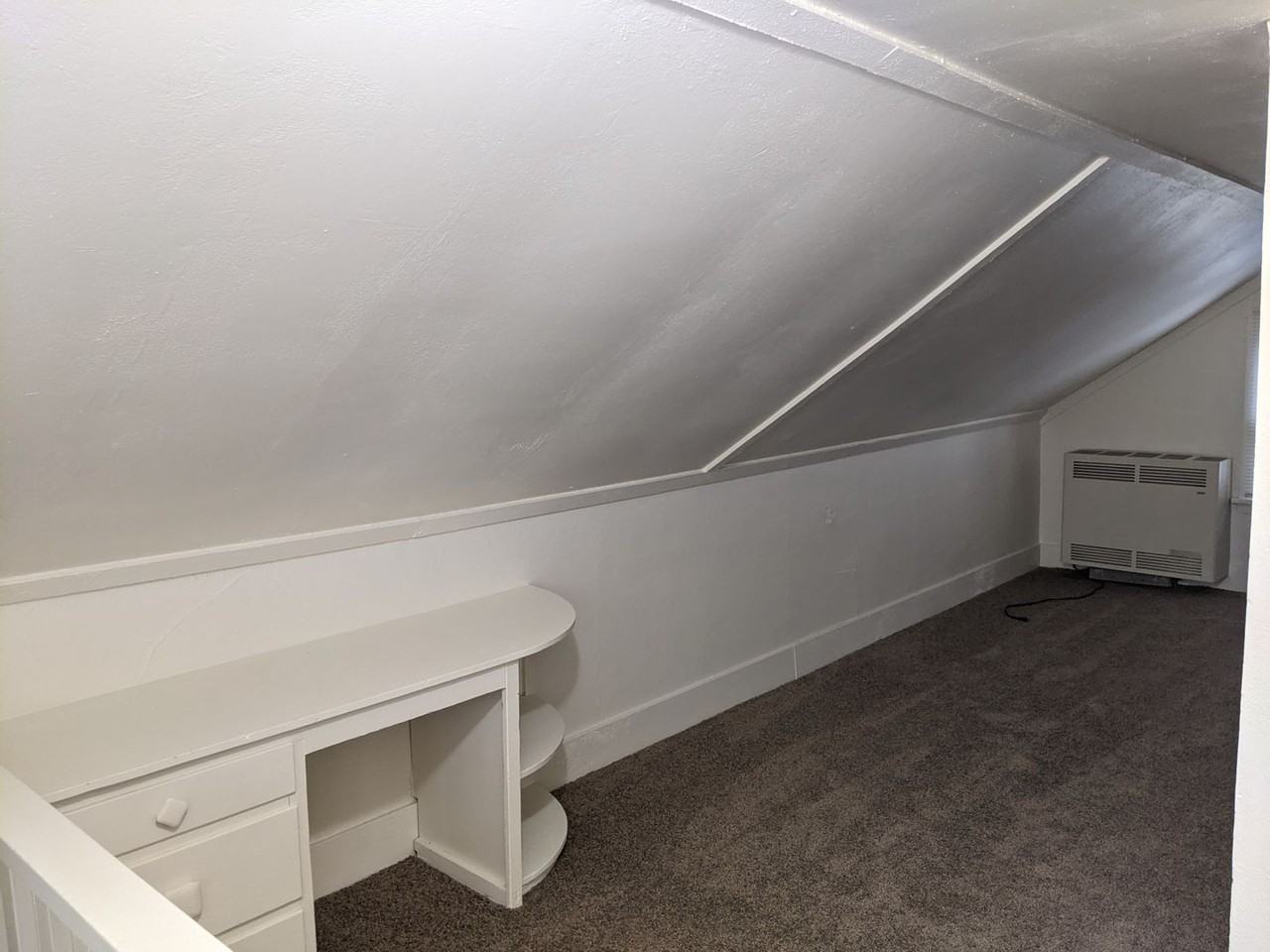 475 West 12th Alley #A - Photo 7 of 10