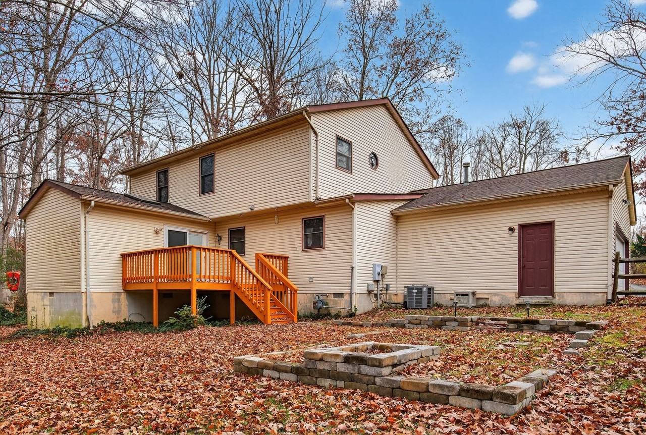 10708 Bentwood Court - Photo 2 of 24