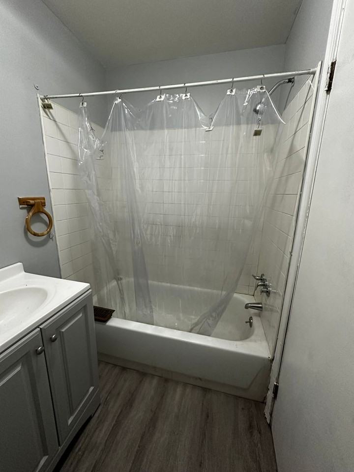 2617 Llewelyn Avenue - Photo 6 of 13