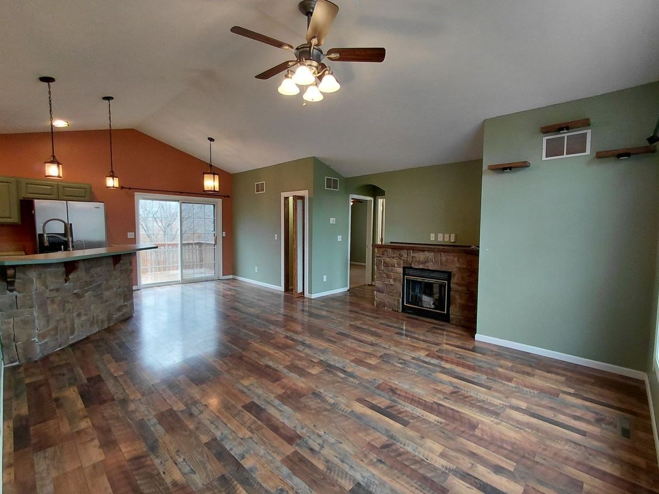 24725 Talledega Street - Photo 3 of 25