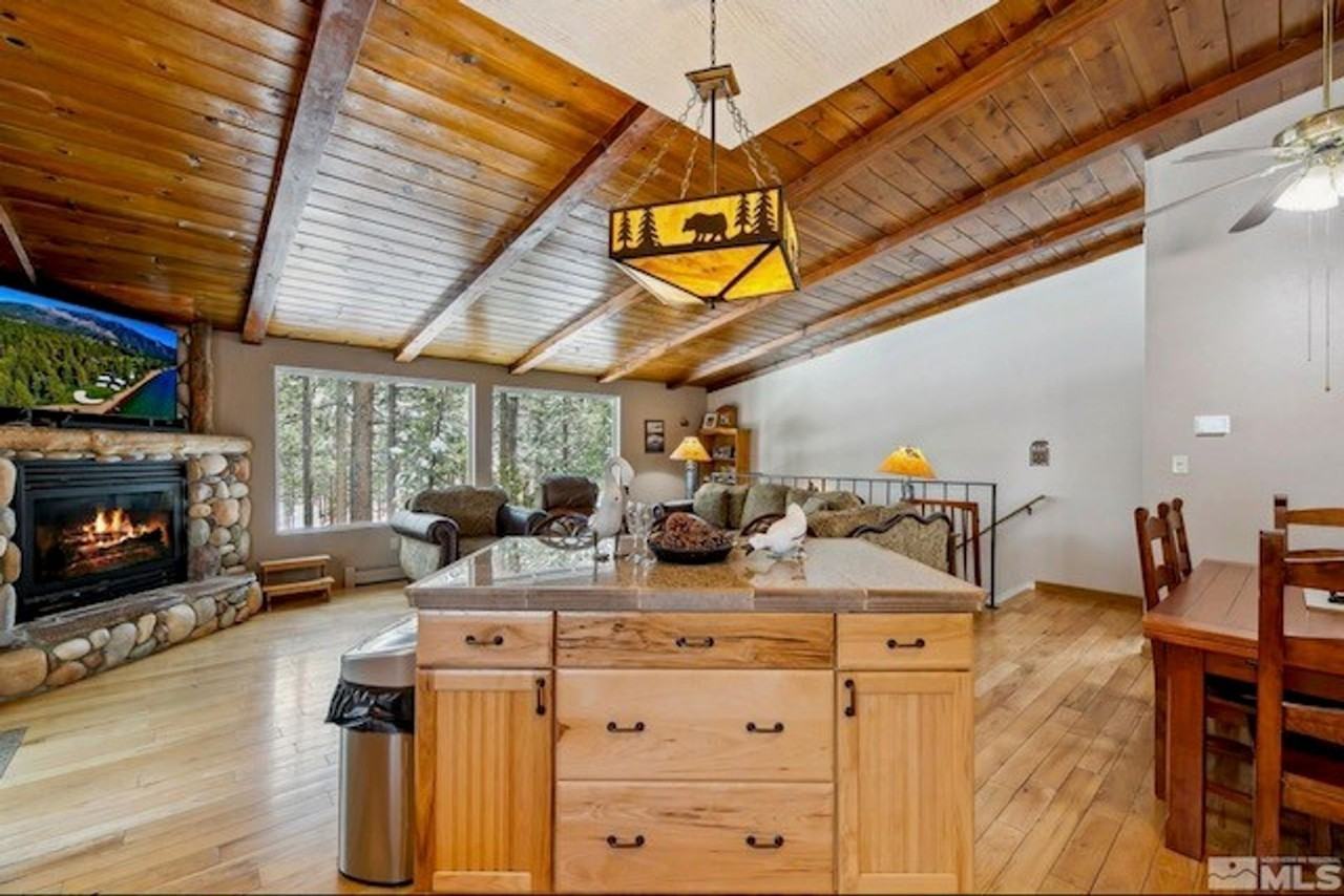 114 Angora Court - Photo 3 of 23