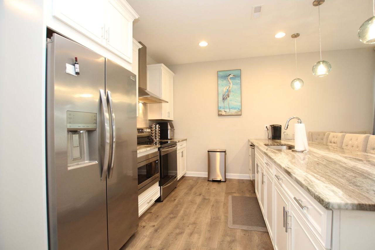 17701 Wilkens Way - Photo 3 of 21