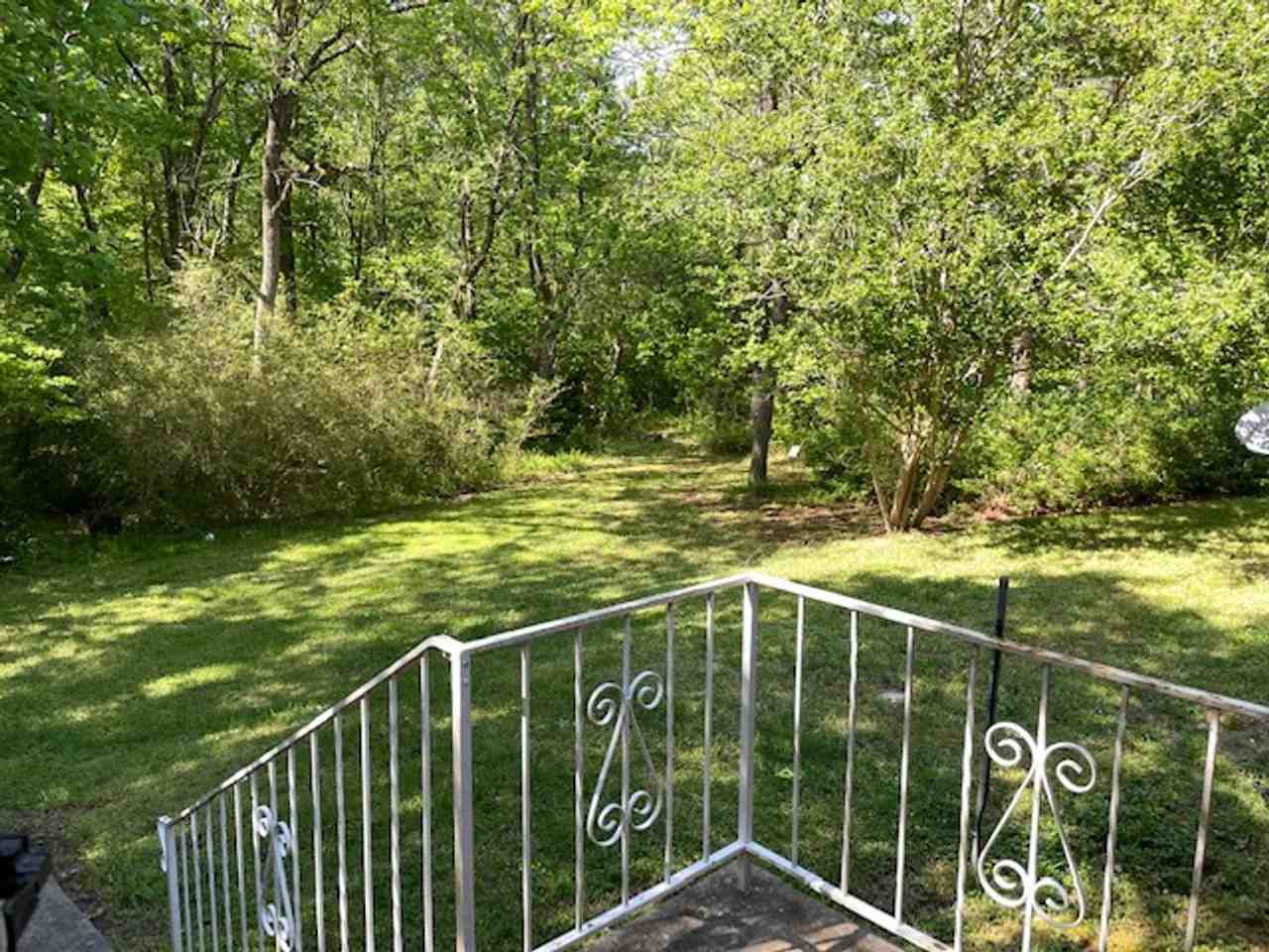 7230 Union Grove Church Rd - Photo 3 of 24