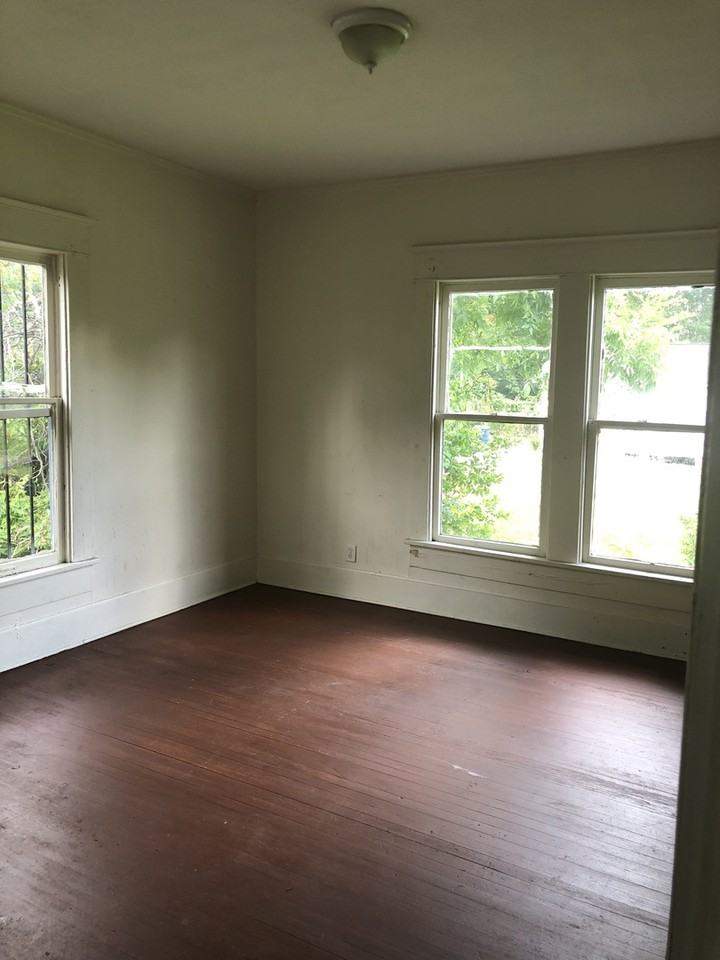 3109 Darien St - Photo 3 of 9