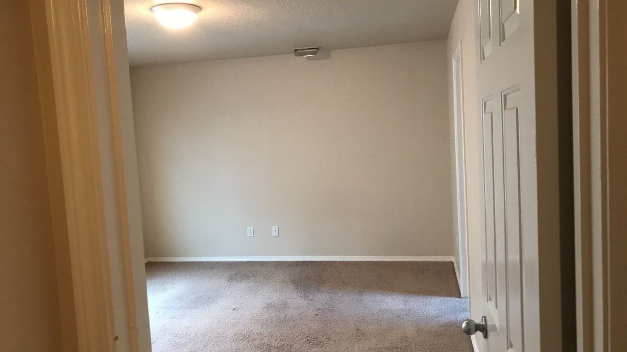 16169 Golddust Place - Photo 5 of 9