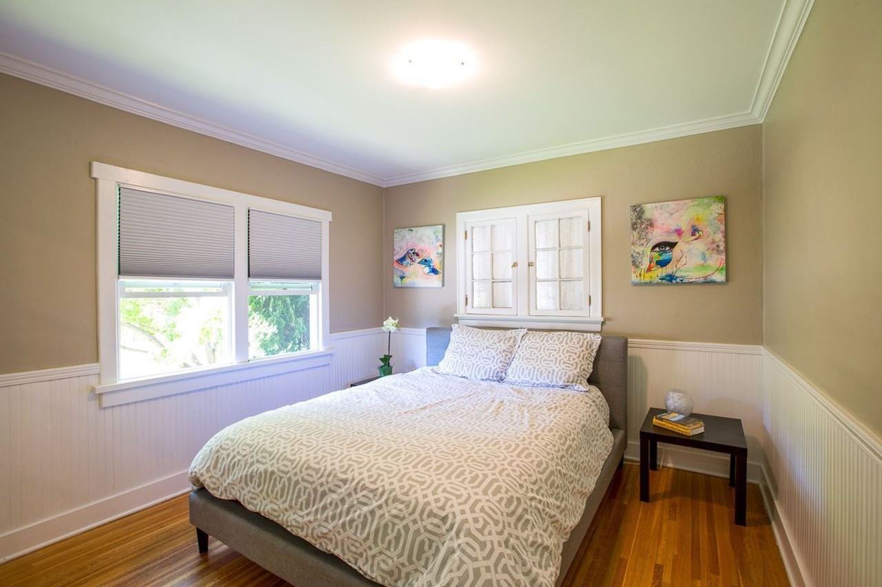 402 E 21st Ave - Photo 6 of 10