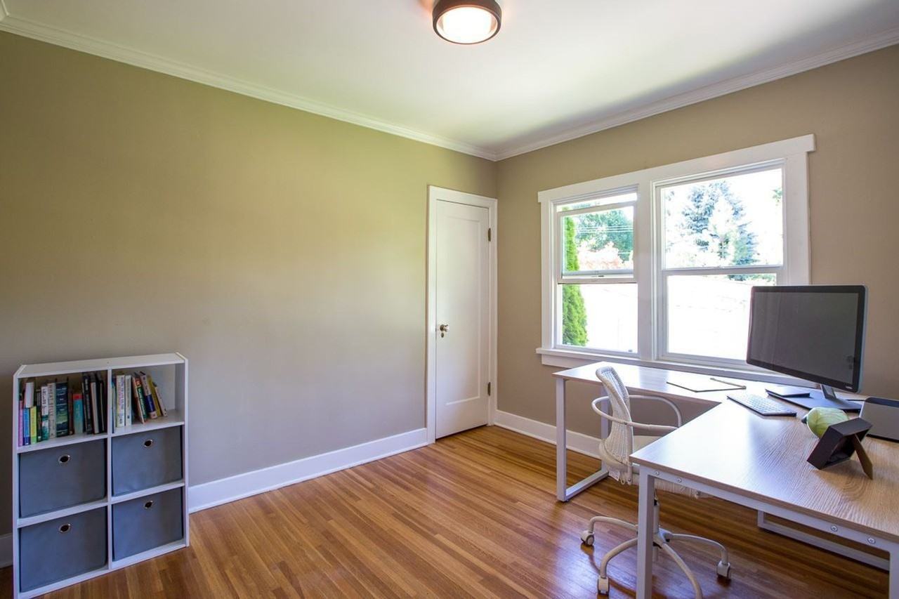 402 E 21st Ave - Photo 7 of 10