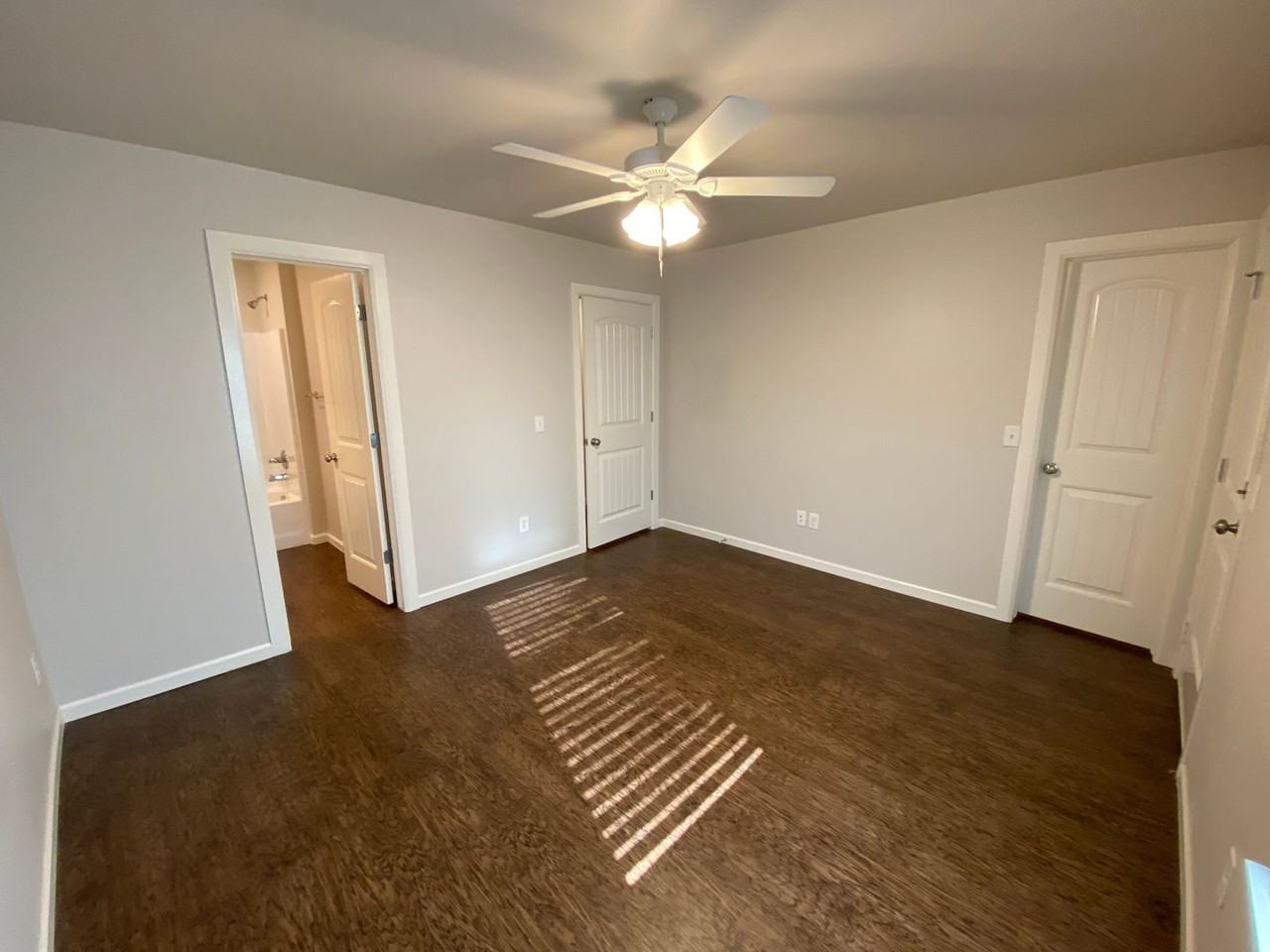 11414 N Lincoln Blvd - Photo 7 of 15