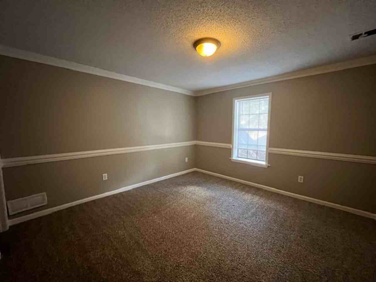 3260 Edenshire Ln - Photo 6 of 11