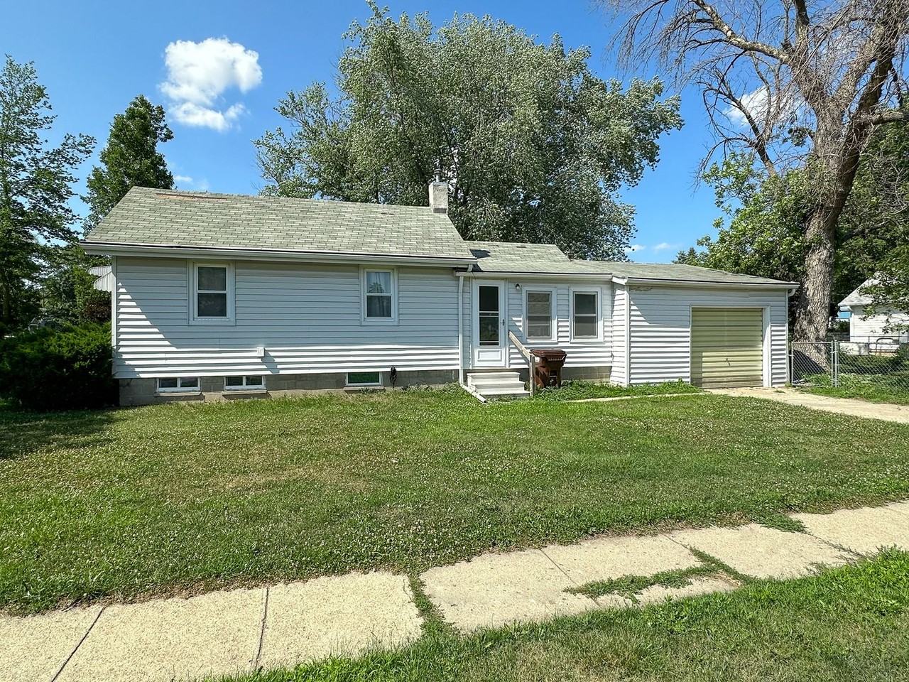 328 Washington Avenue - Photo 2 of 11