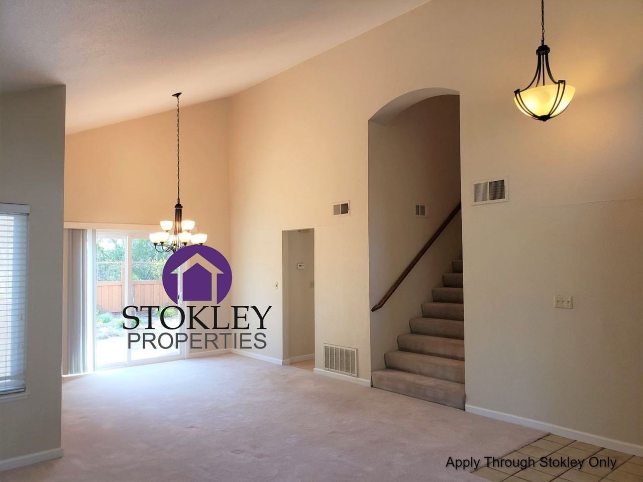 517 Mesa Verde Place - Photo 3 of 29