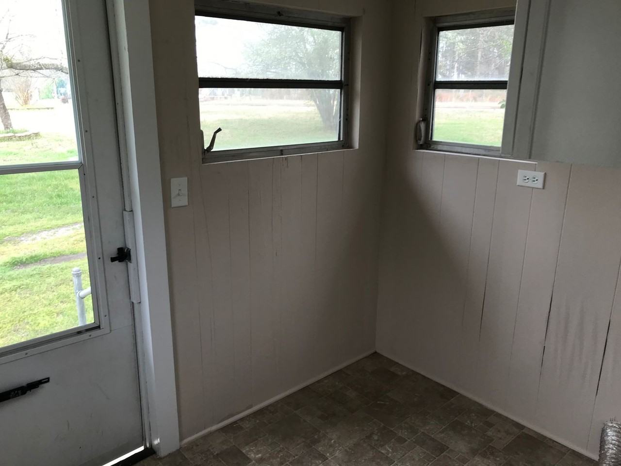 812 Power St - Photo 7 of 8