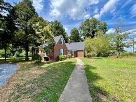 featured image of 1419 North Main Street