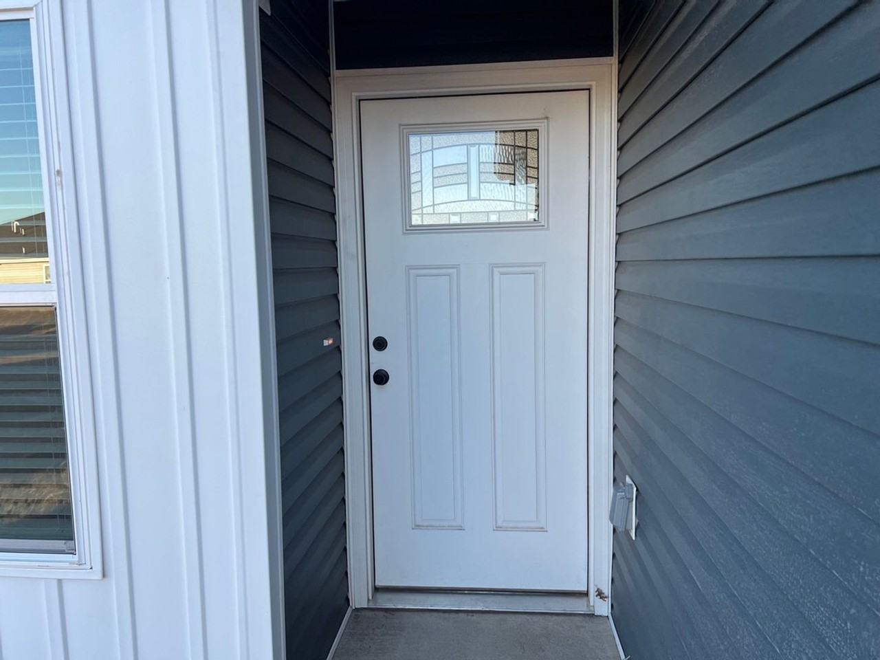 1113 Downy Dr - Photo 4 of 33