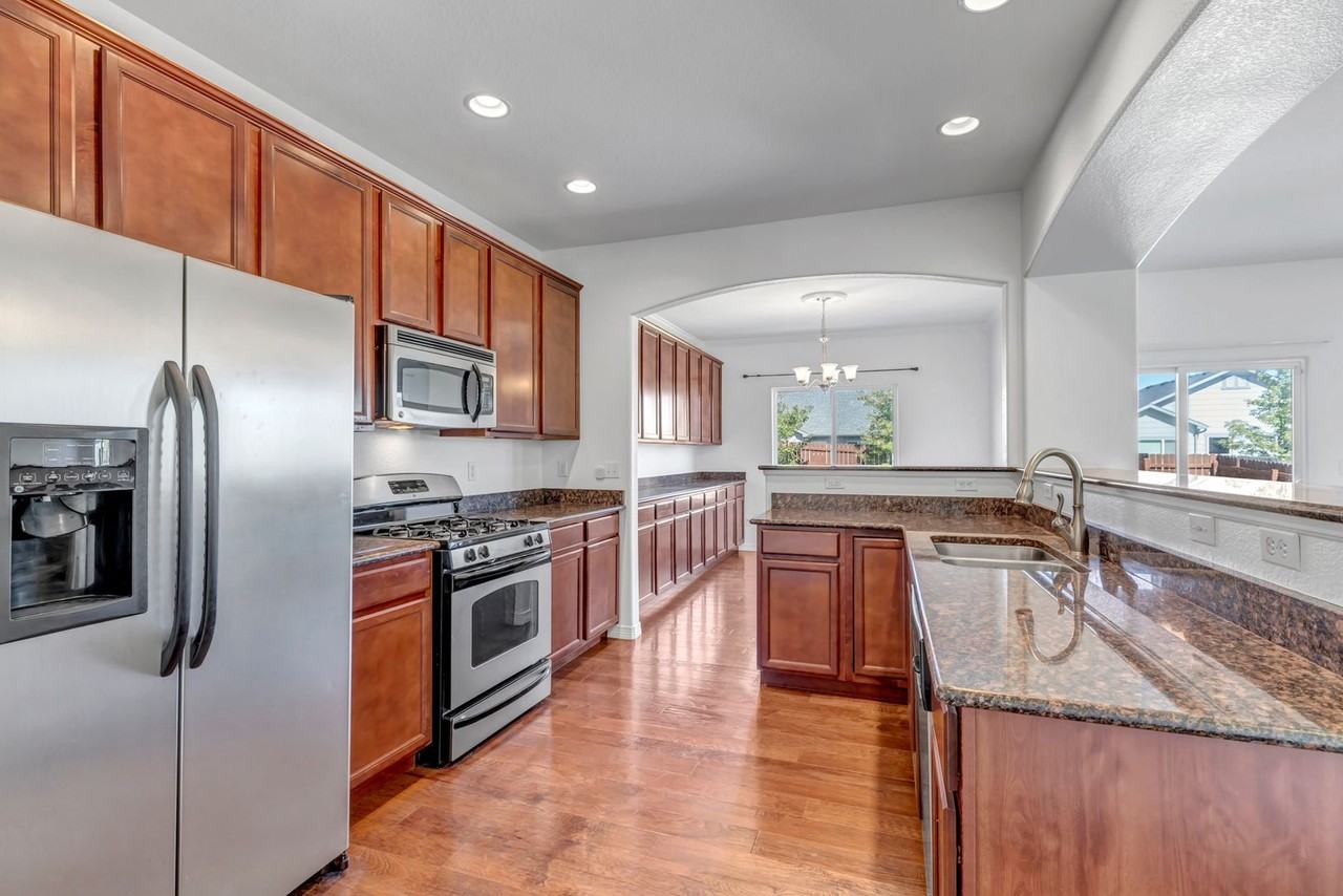 10597 Mount Evans Drive - Photo 2 of 28