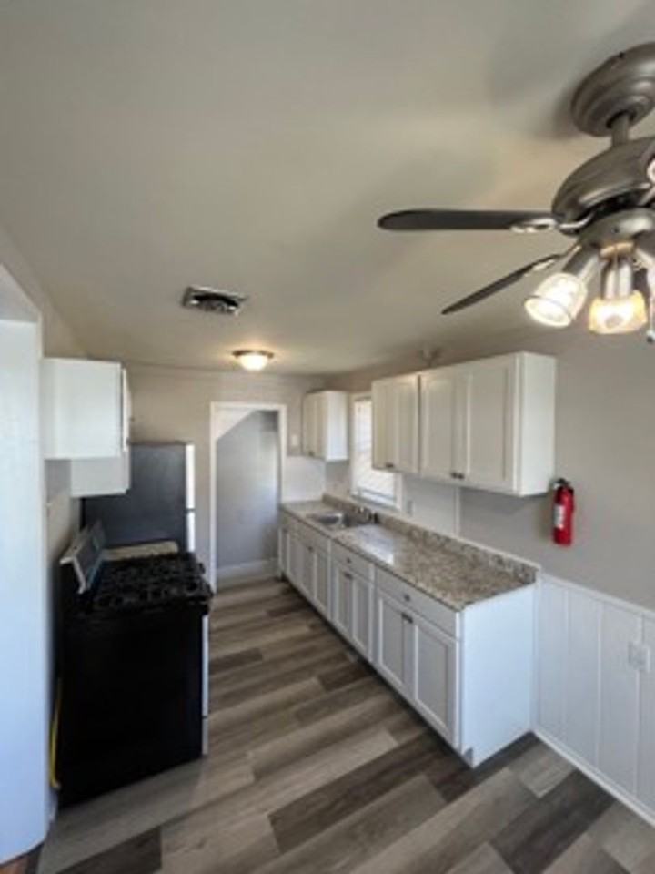 1689 Goddard Road - Photo 3 of 19