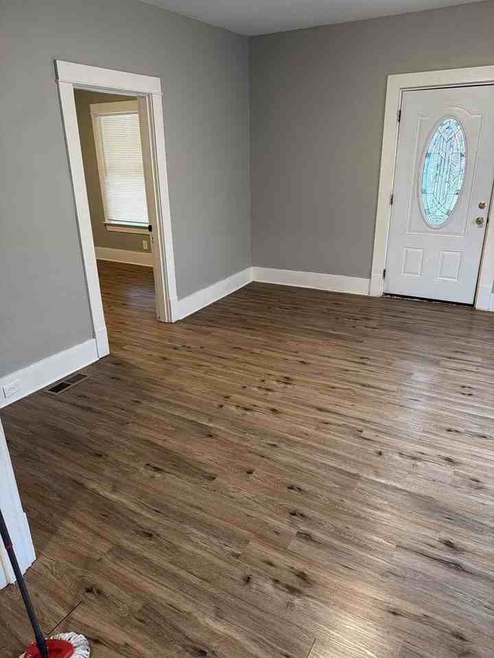 1732 Wilson Ave - Photo 4 of 12