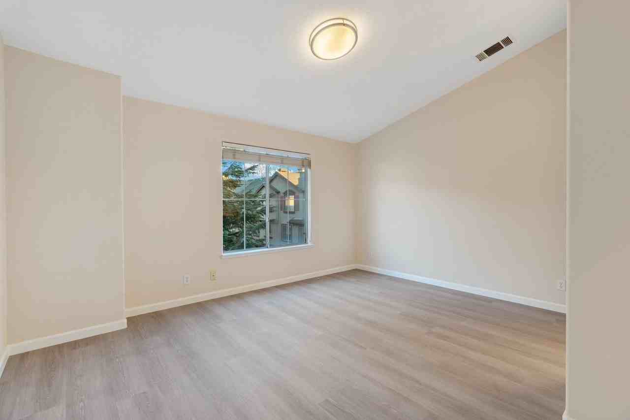 3201 Vineyard Park Way - Photo 6 of 21