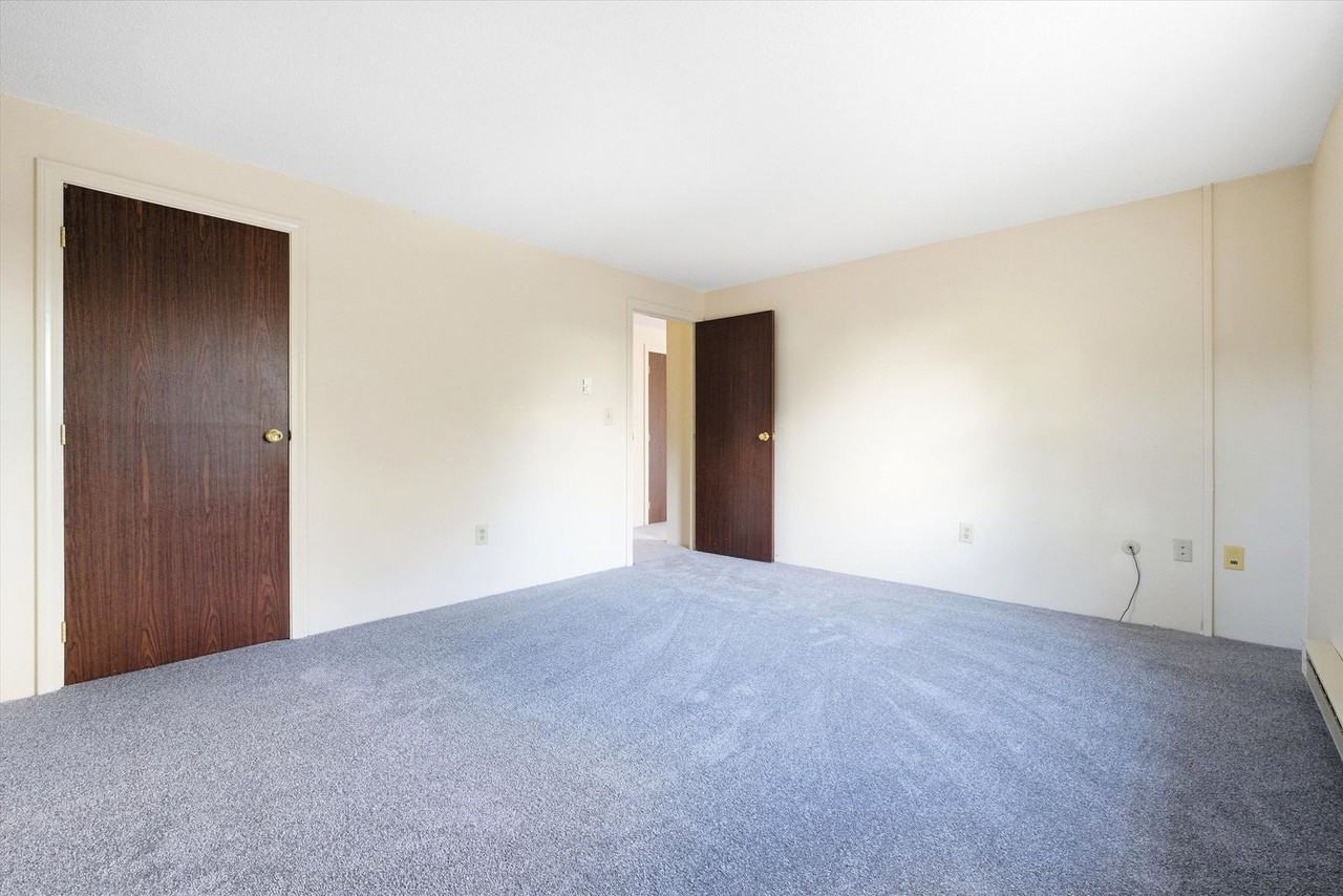 504 River Road - Photo 7 of 24