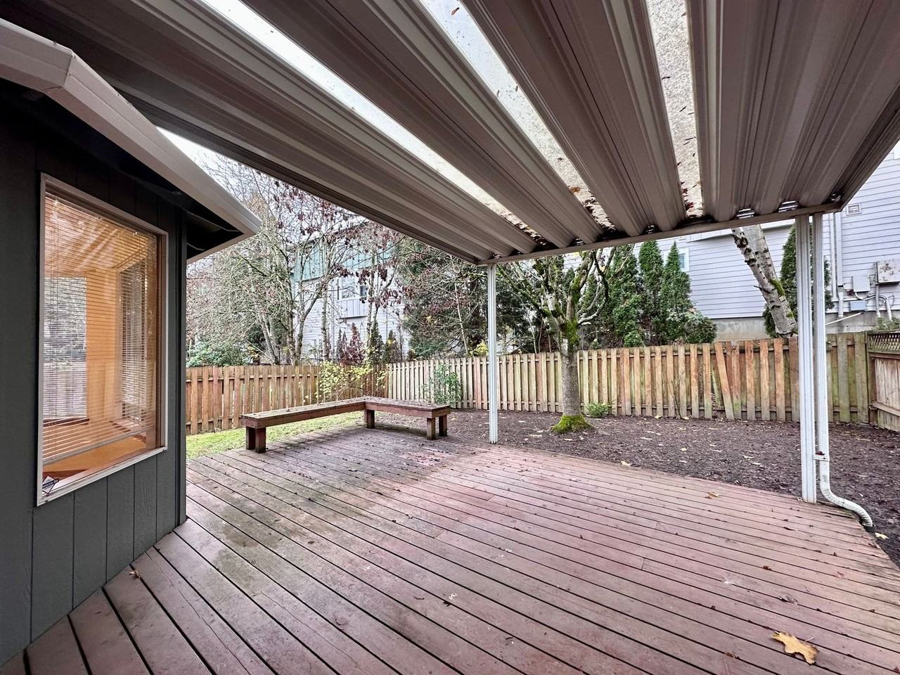 5771 Nw 181st Ave - Photo 4 of 34