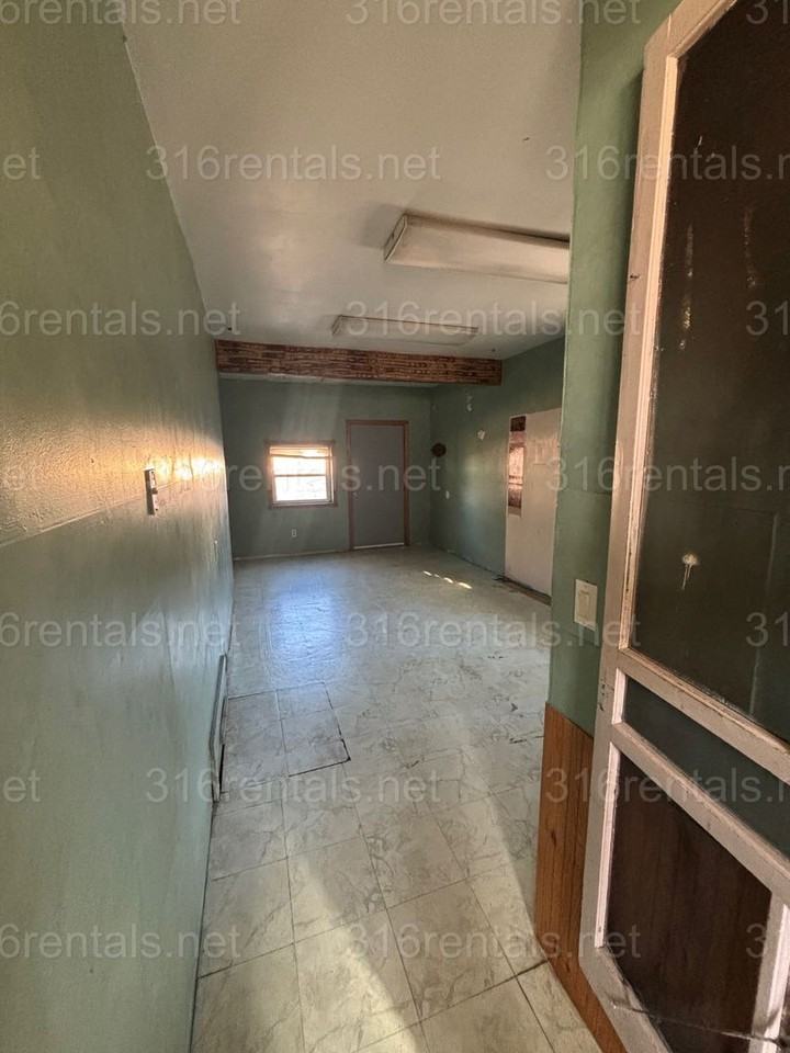 314 Dellway Street - Photo 3 of 17