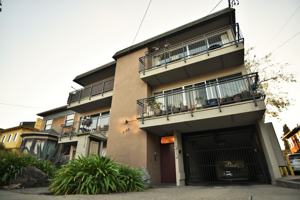 featured image of 3126 College Ave