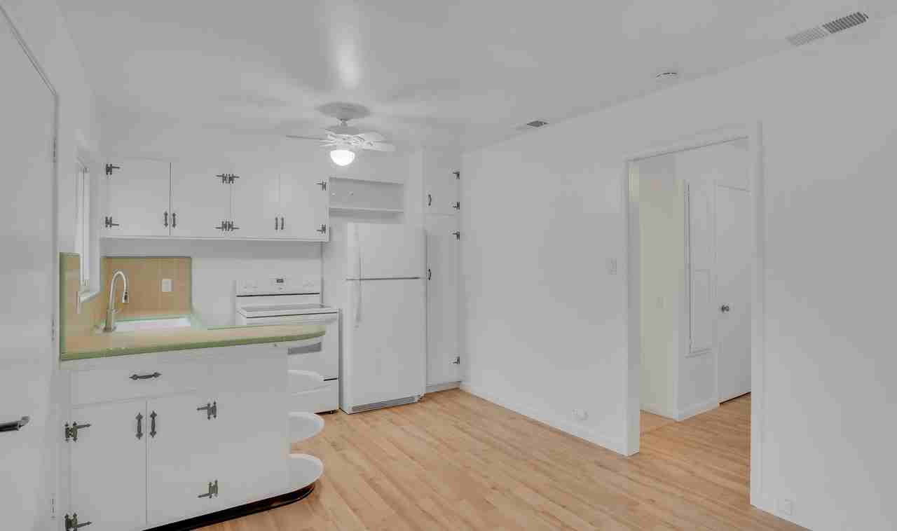 16120 Alum Rock Ave - Photo 5 of 48