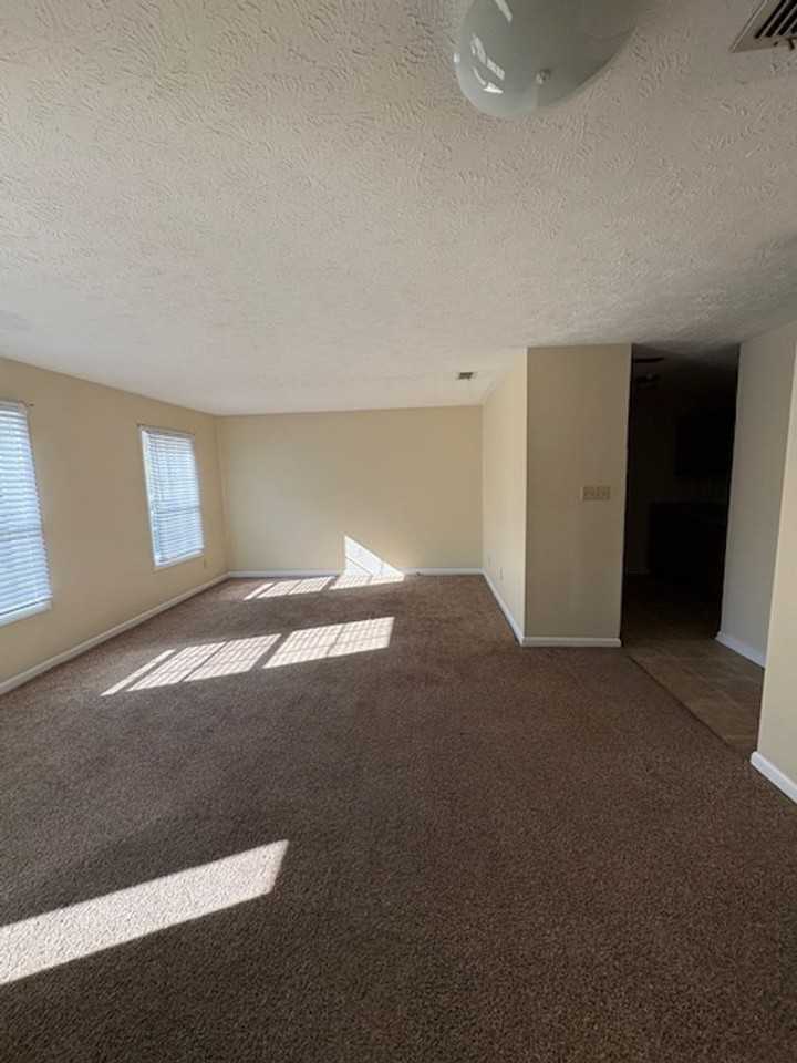 3820 John Marshall Road - Photo 3 of 18