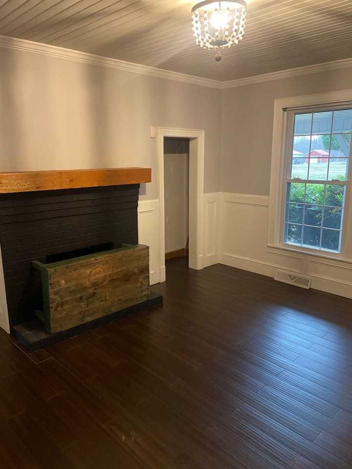 2812 Kecoughtan Road - Photo 7 of 24