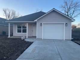 featured image of 1612 Green Valley Circle