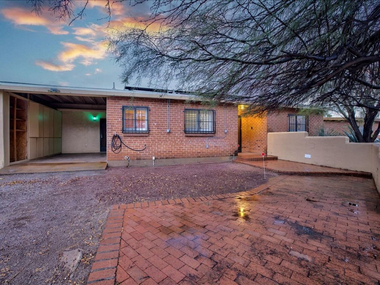 6260 E 2nd St - Photo 2 of 31