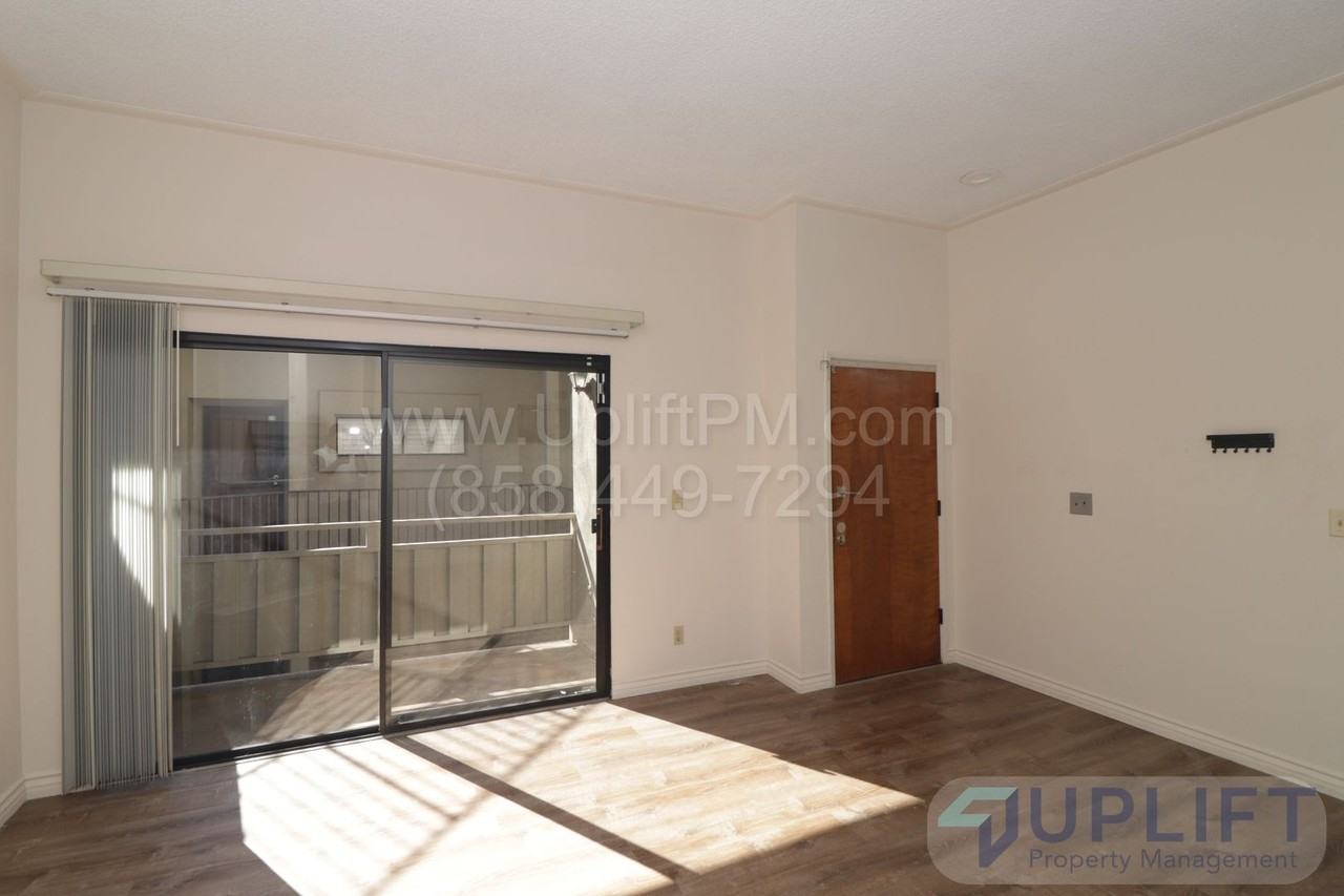 5170 Clairemont Mesa Blvd #15 - Photo 4 of 24