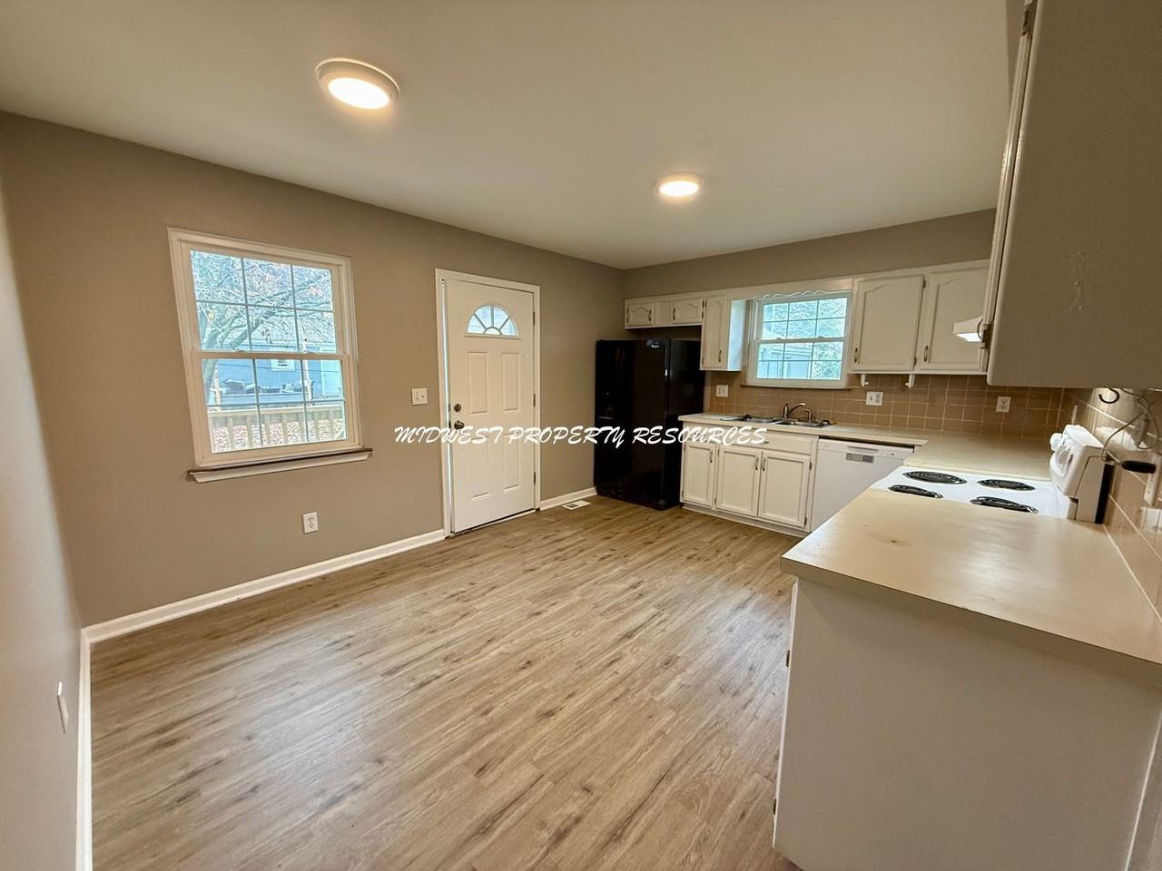 505 505 SE Florence Ave - 505 SE Florence #A - Photo 3 of 13