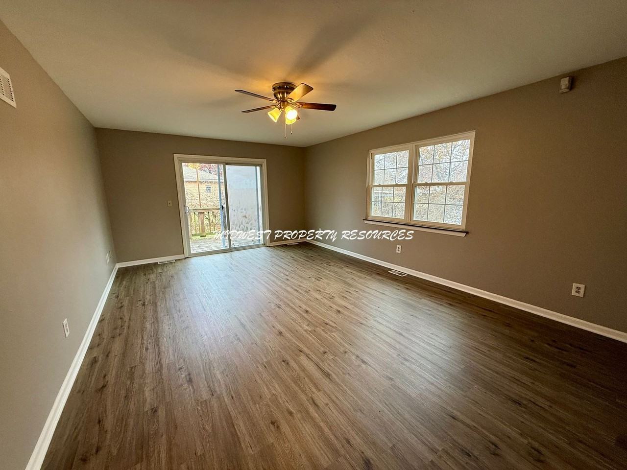 505 505 SE Florence Ave - 505 SE Florence #A - Photo 4 of 13