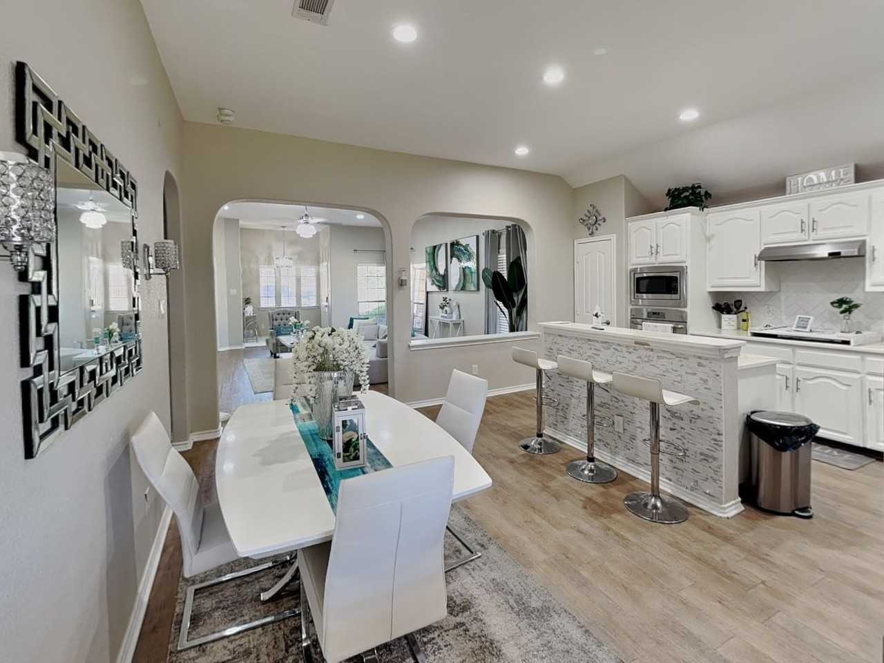 1 Beechcreek Dr - Photo 5 of 18