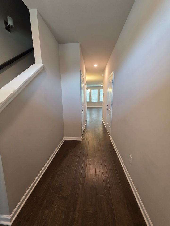 127 Bluestem Court - Photo 3 of 26