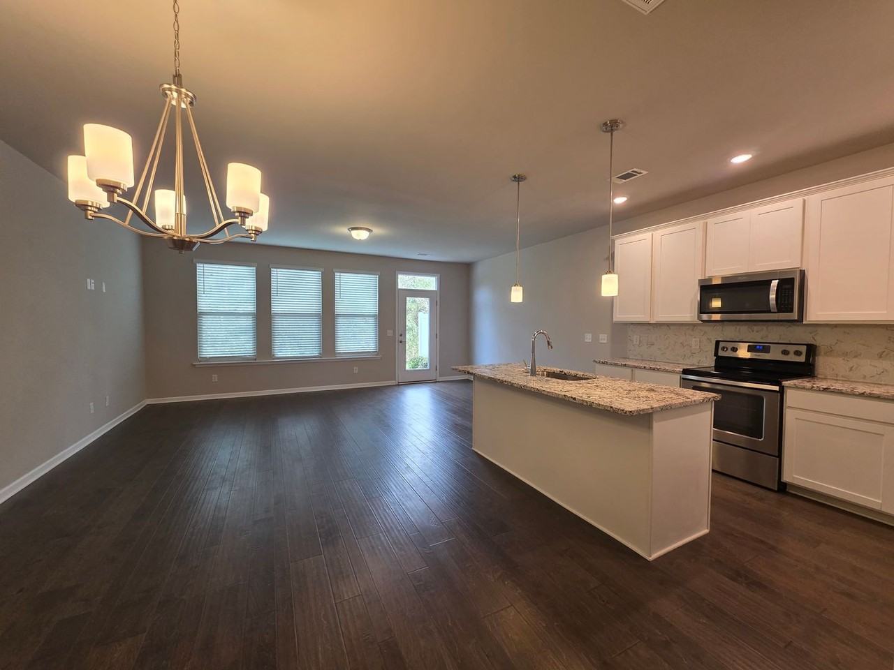 127 Bluestem Court - Photo 5 of 26