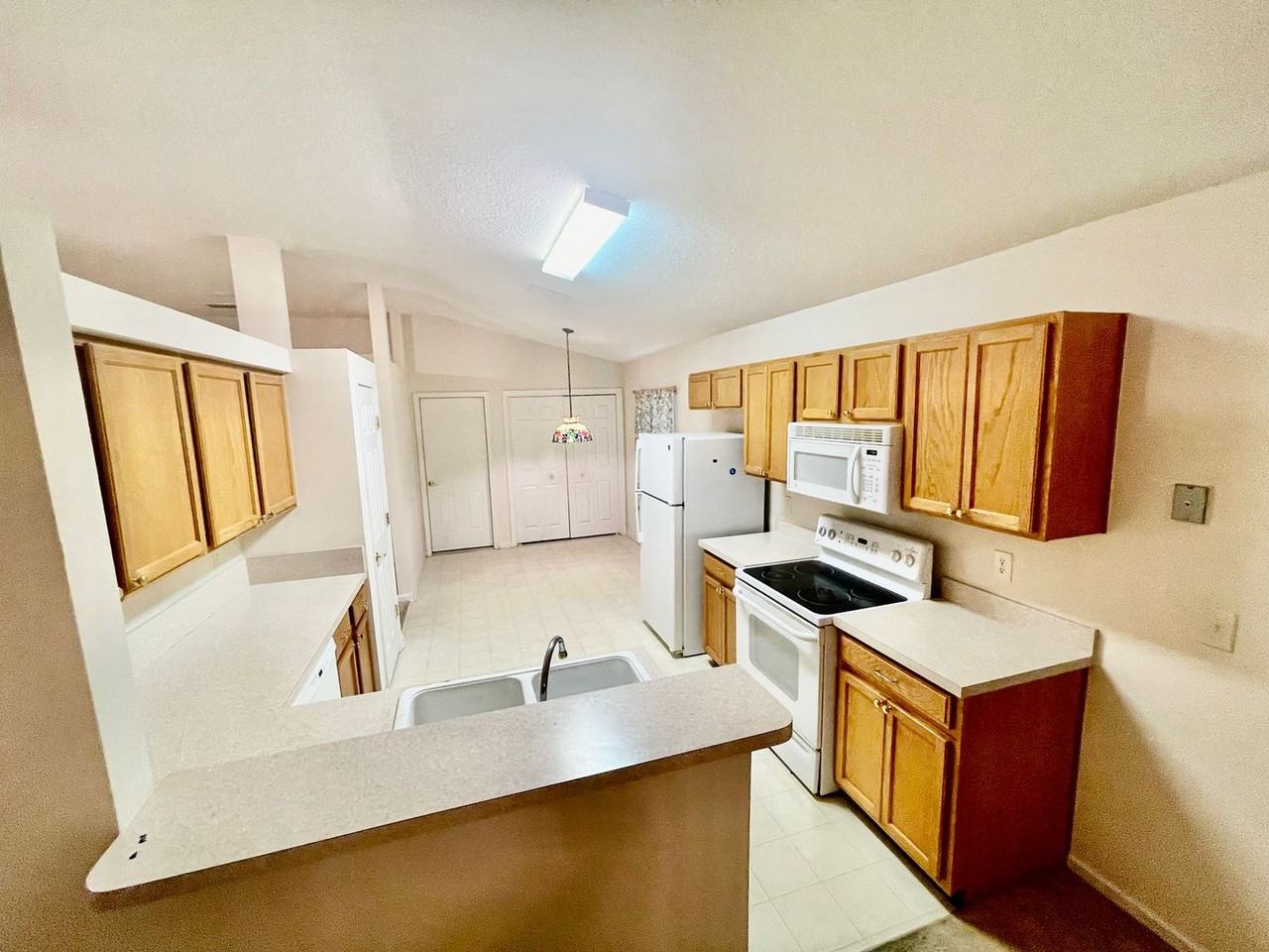 96064 Piedmont Dr - Photo 3 of 15