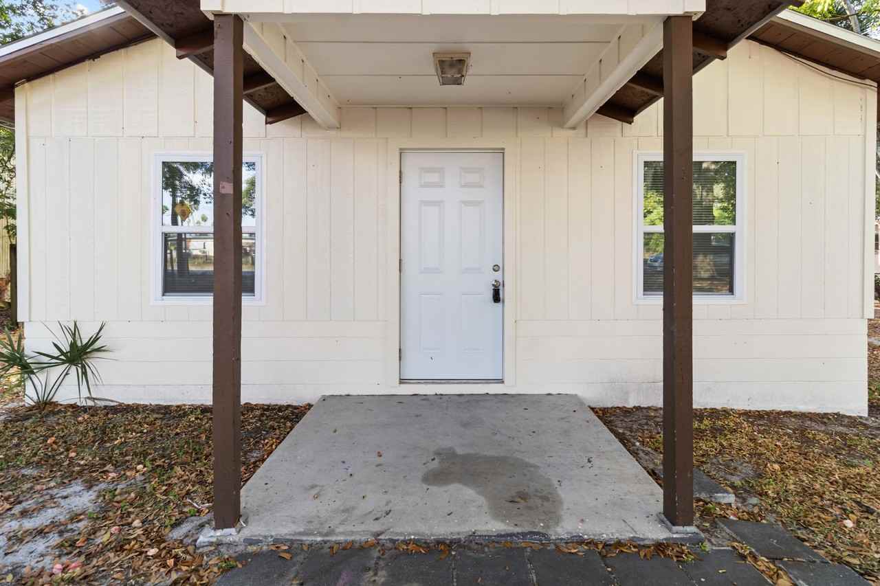 1016 Edith Ave - Photo 3 of 20