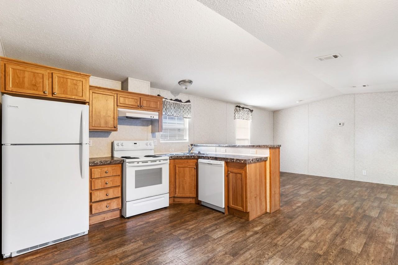 419 North Chestnut Road - Photo 7 of 21