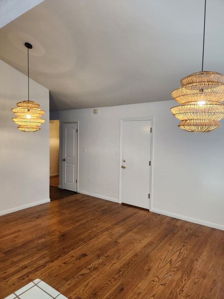 1723 Calavaras Dr - Photo 6 of 19