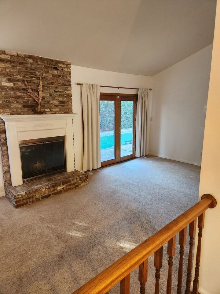 1723 Calavaras Dr - Photo 7 of 19