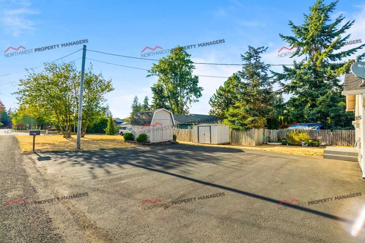 750 W Vine St - Photo 4 of 20