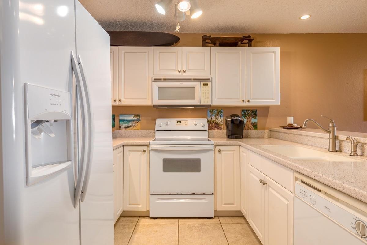 68-3840 Lua Kula St #A103 - Photo 5 of 17