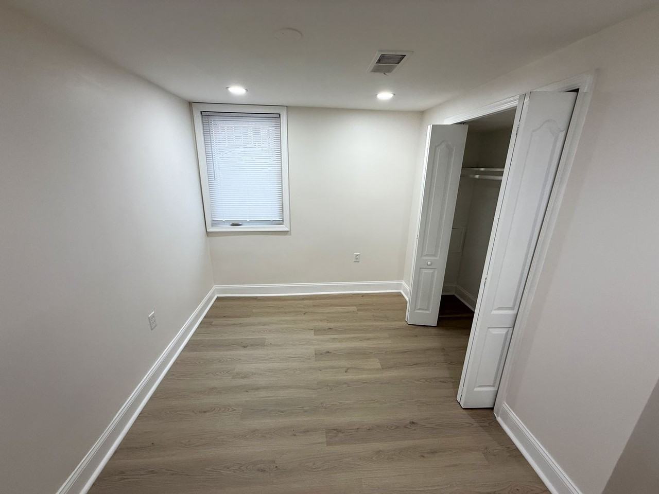 13th ST - Photo 6 of 26