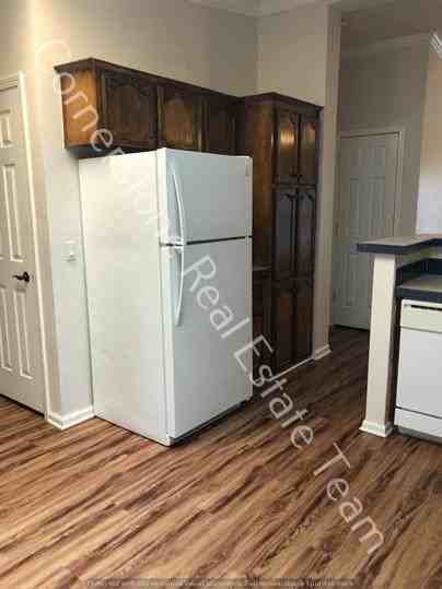 1335 Market St #1 - Photo 3 of 12