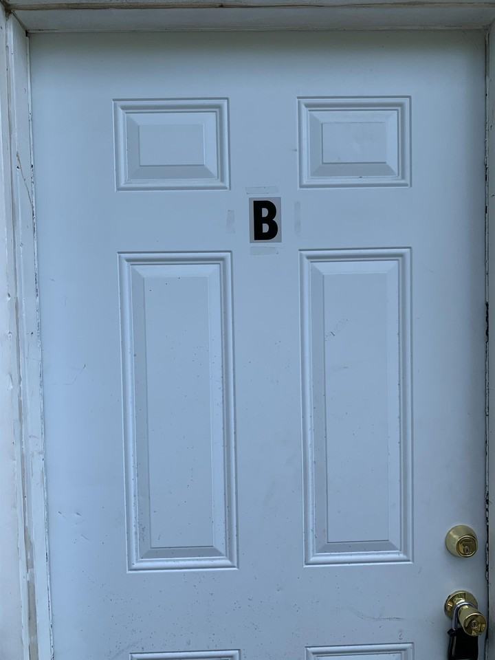 501 Richardson Ave #B - Photo 2 of 12