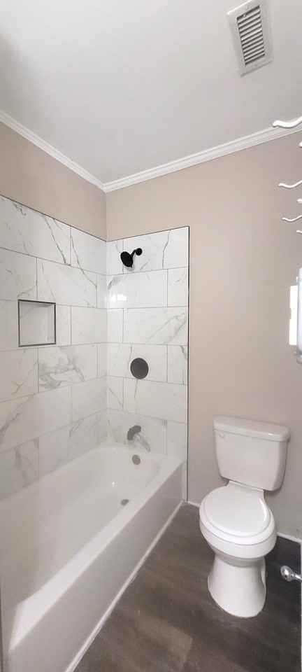 501 Richardson Ave #B - Photo 7 of 12