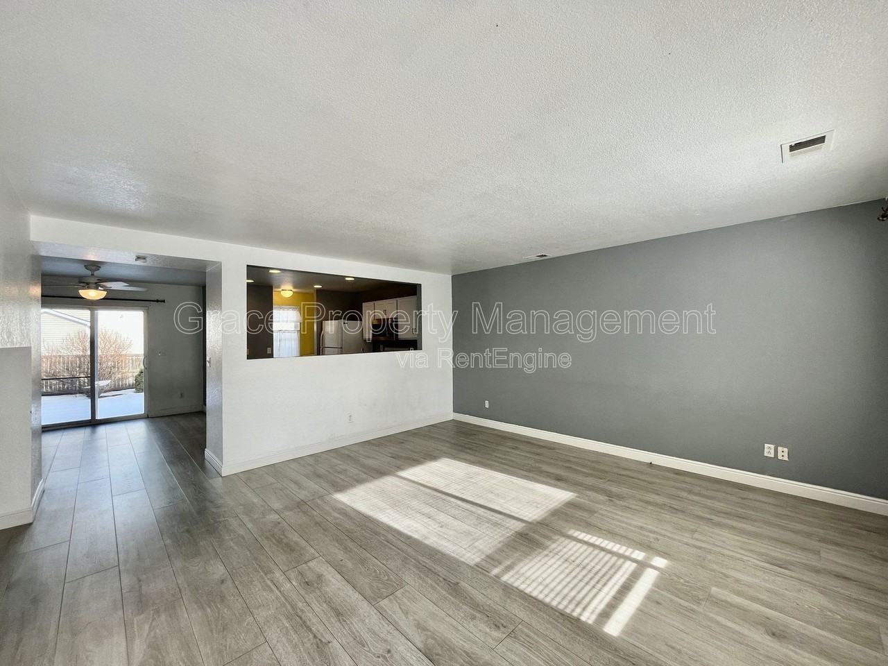 1217 Bluejay Ave - Photo 3 of 23