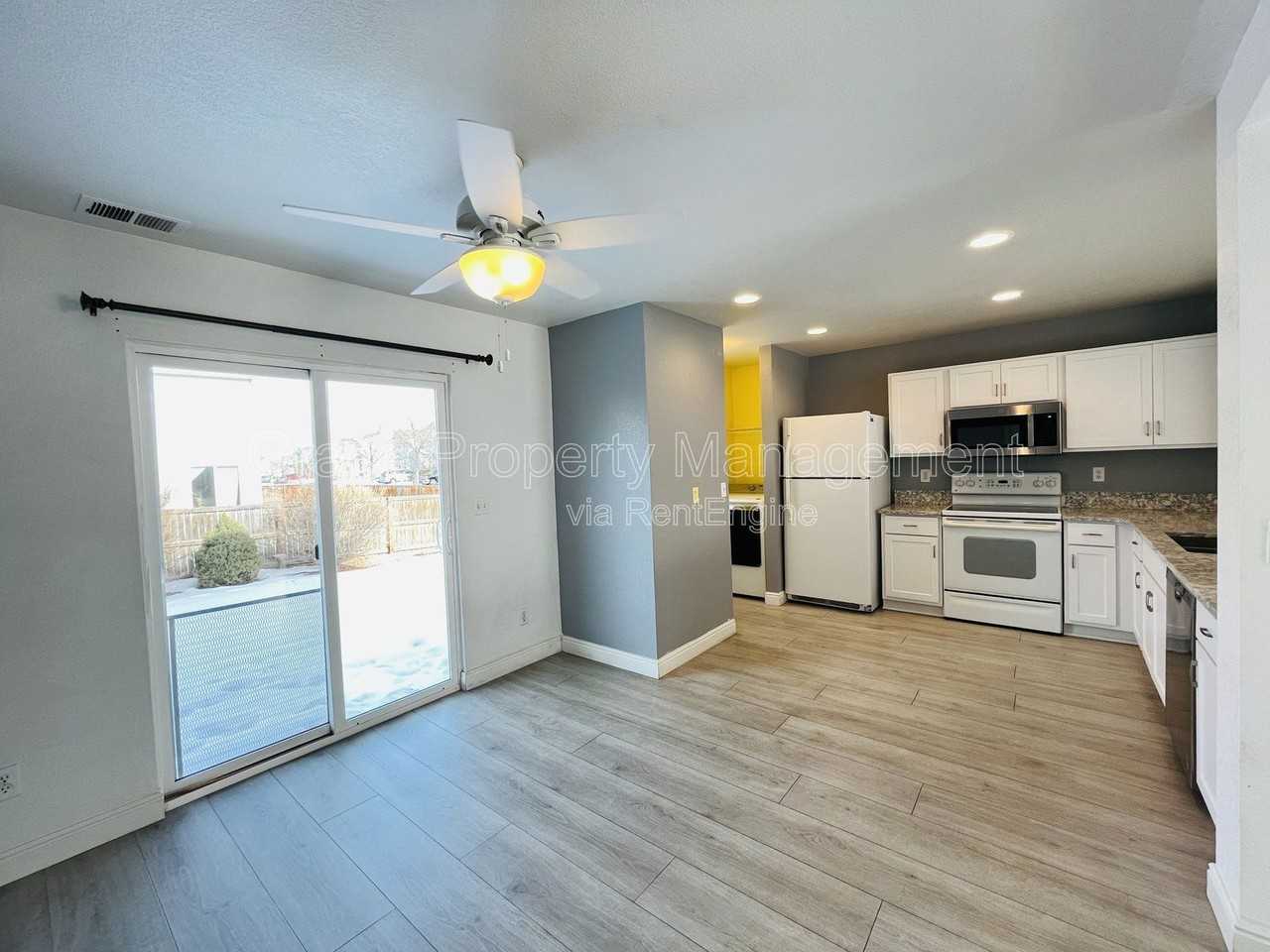 1217 Bluejay Ave - Photo 6 of 23